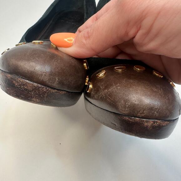 Tory Burch Black Leather Cap Toe Studded Platform Pumps - Picture 5 of 9